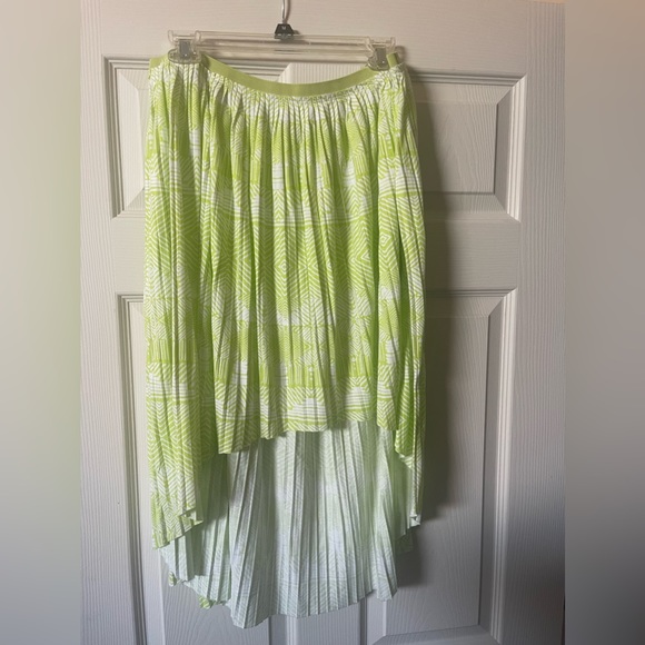 Nwot hi-lo skirt - Picture 1 of 4